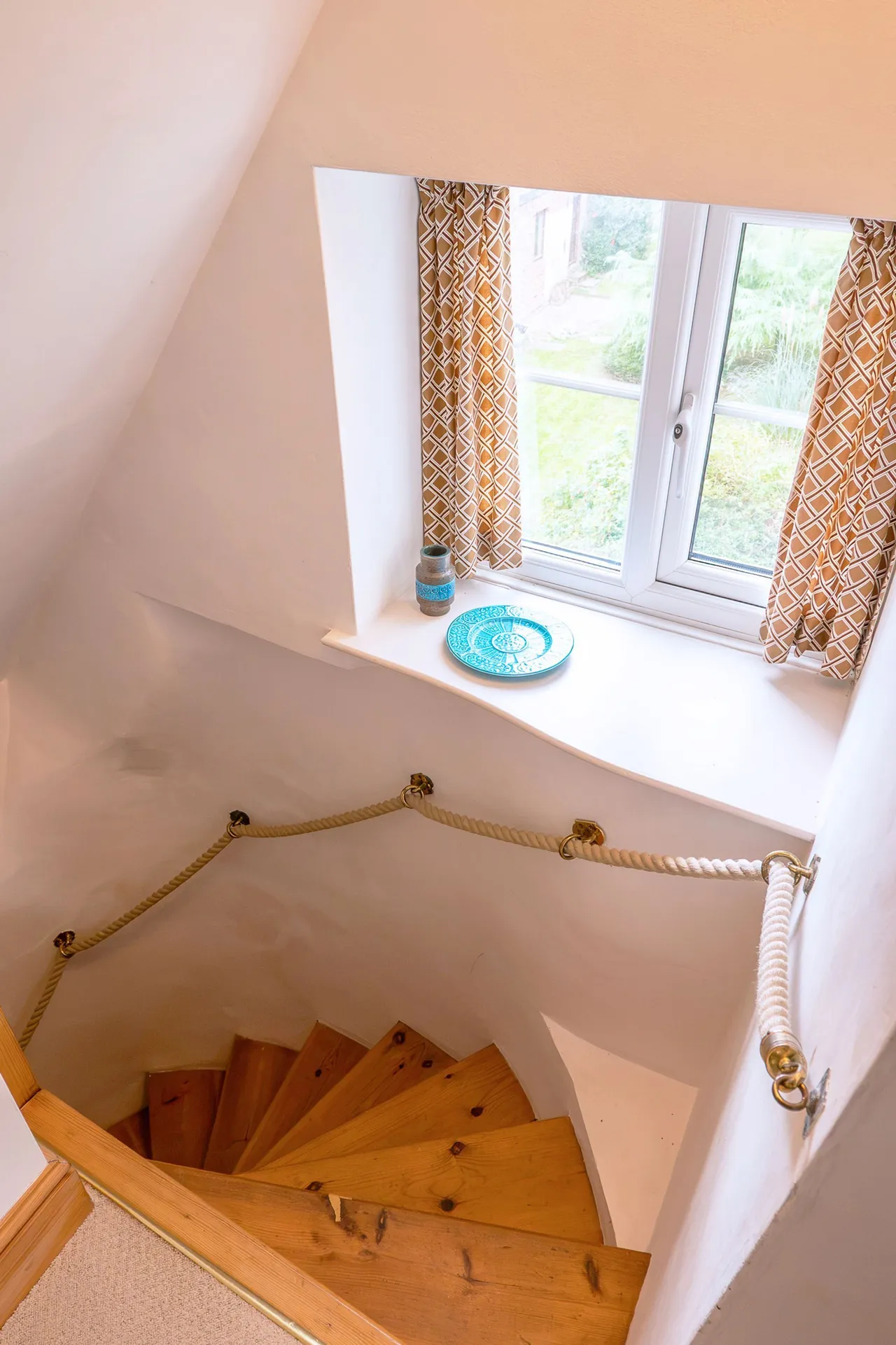 Period Home with a 1.2-Acre Plot, photo 19