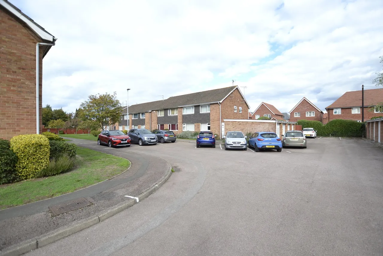 Bijou Court, Kingsholm, photo 9