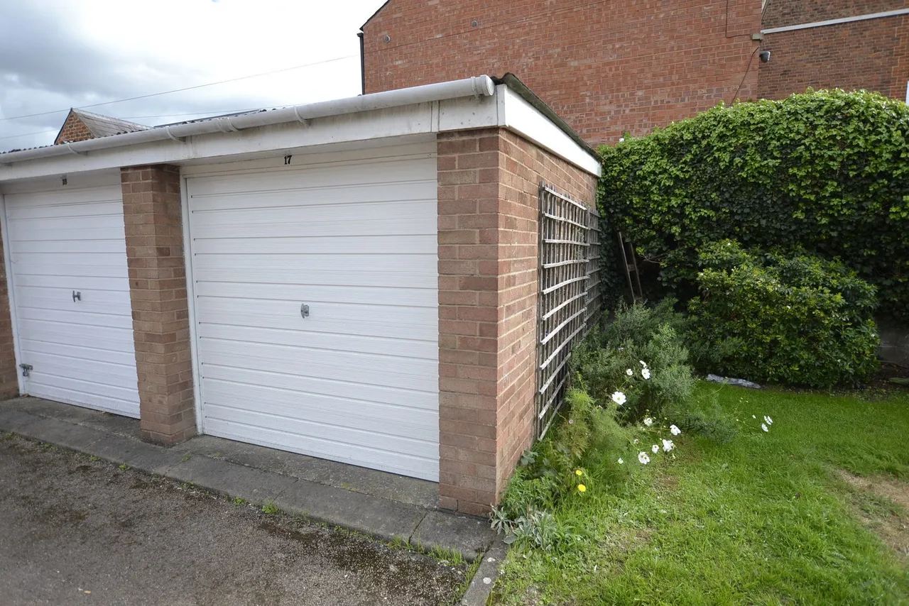 Bijou Court, Kingsholm, photo 11