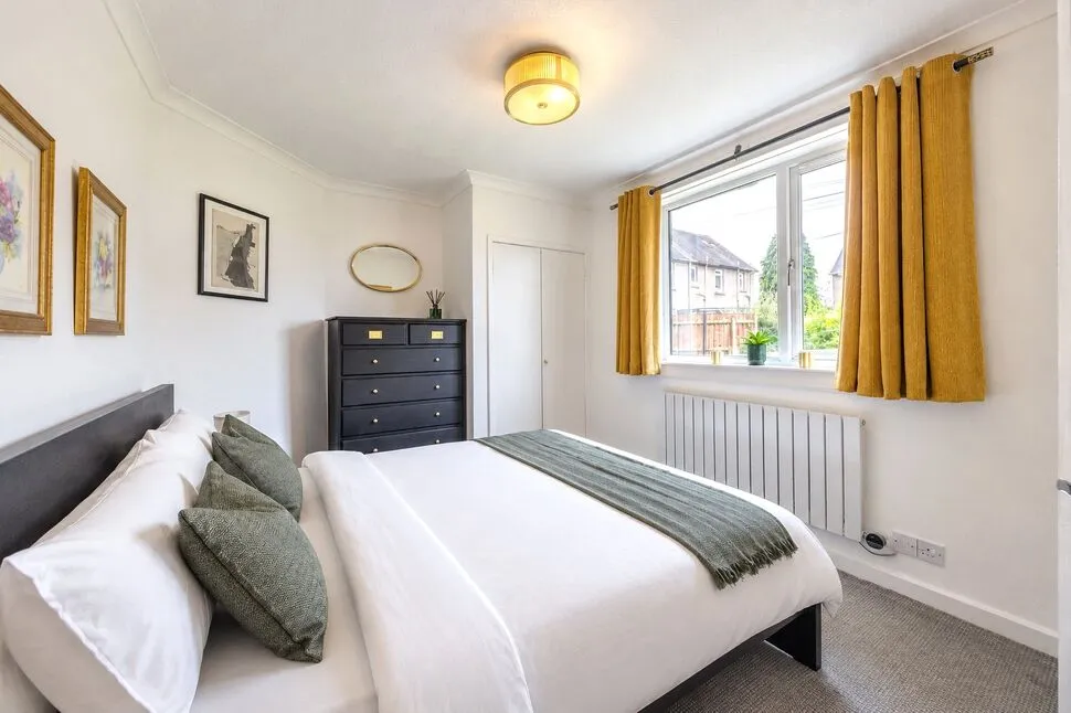 Parkgrove Place, Edinburgh, Midlothian, EH4, photo 4