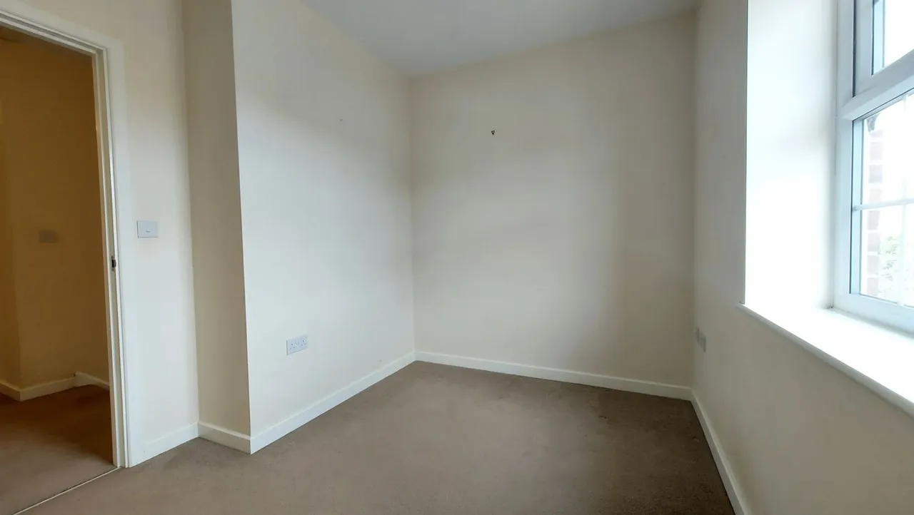 Huntingdon Place, Bourne, PE10, photo 15