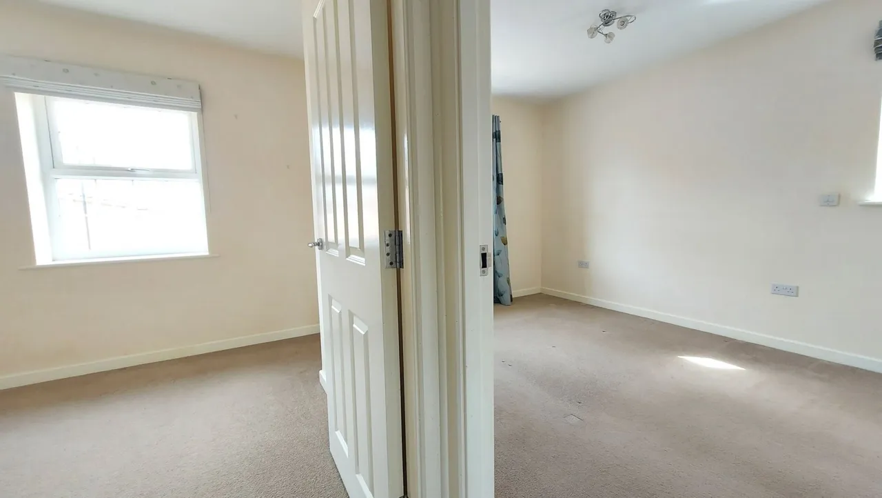 Huntingdon Place, Bourne, PE10, photo 23