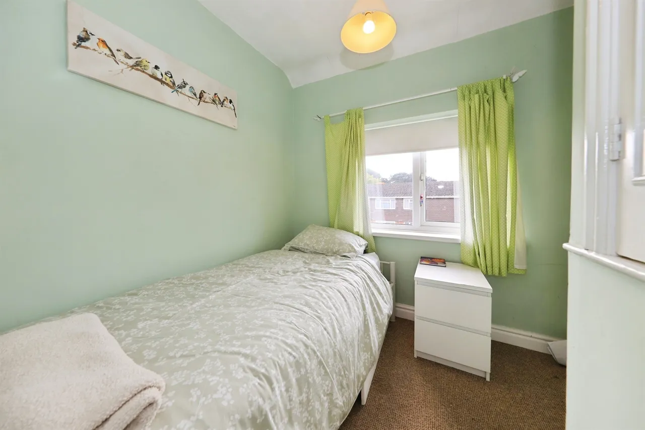 Whittall Drive West, Kidderminster, photo 8
