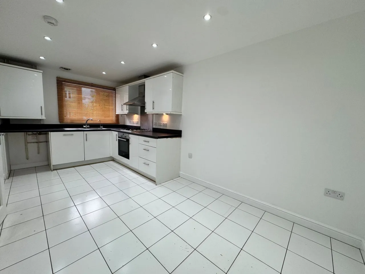 Rosebery Mews, High Wycombe, HP13, photo 18