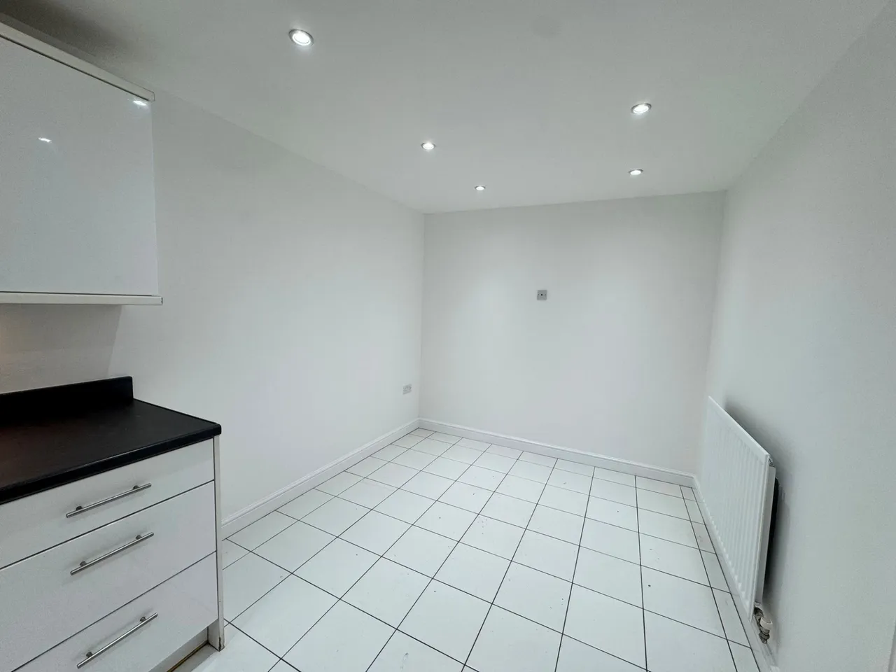 Rosebery Mews, High Wycombe, HP13, photo 17