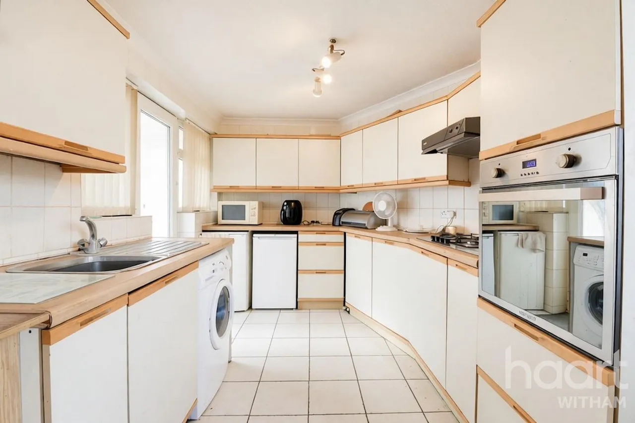 Chelmer Road, Witham, CM8, photo 4