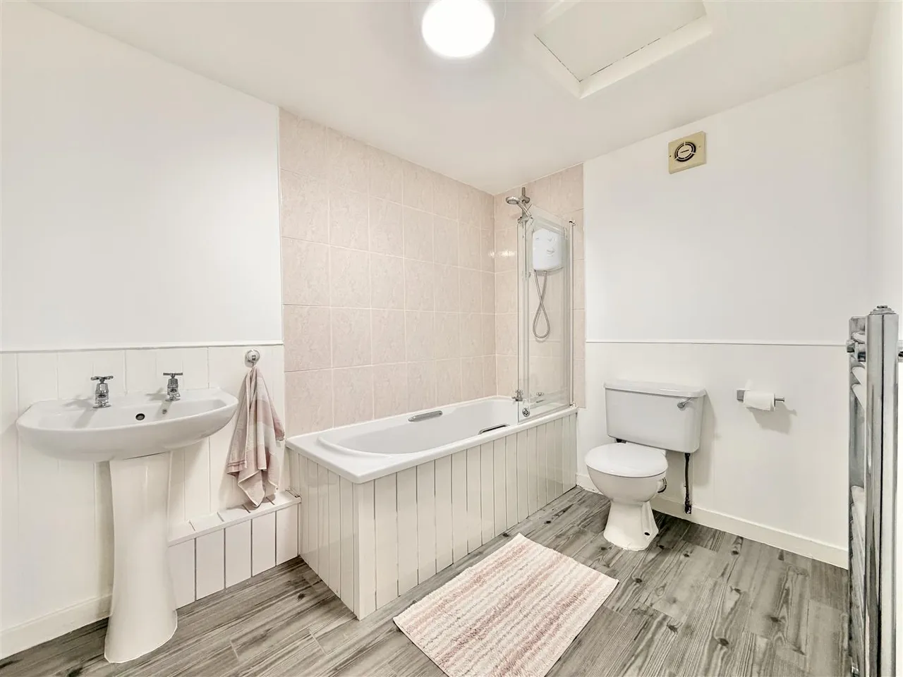 The Furlongs, Hamilton, Hamilton, ML3 0DJ, photo 14