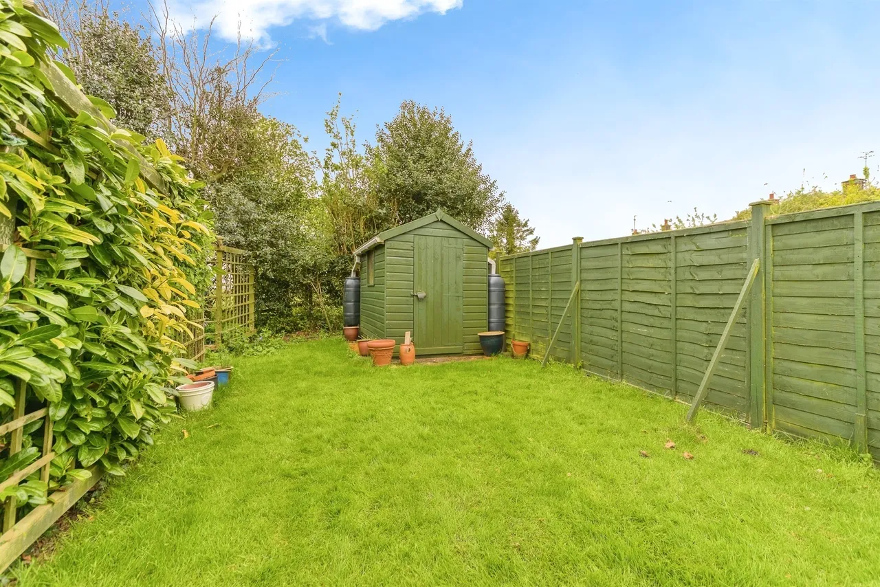 Main Street, Peterborough, PE8, photo 13