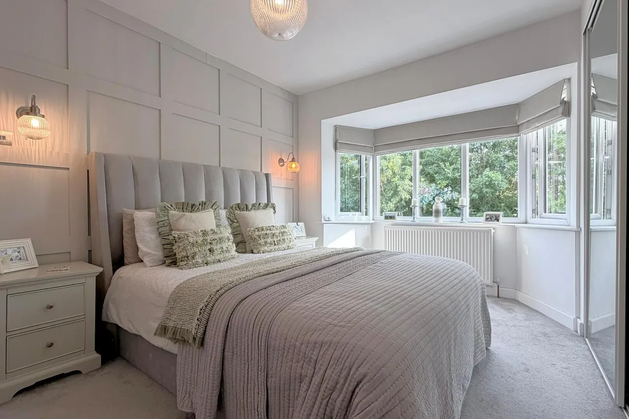 Stourbridge Road, Halesowen, photo 23