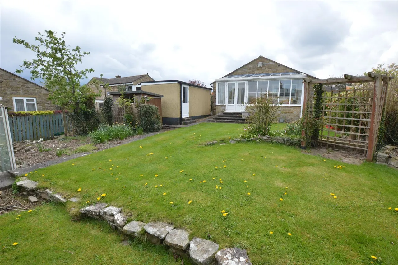 Bolton Way, Leyburn, photo 12
