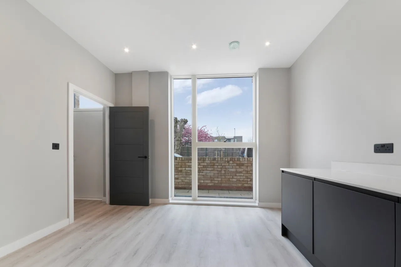 Dollis Hill Avenue, London, NW2, photo 11