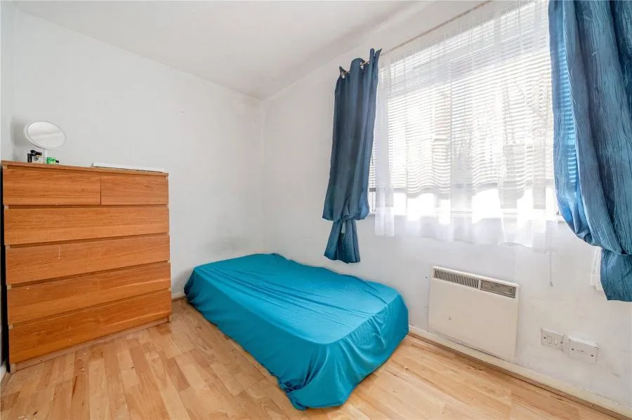 Donbas Close, Bulwell, NG6, photo 7