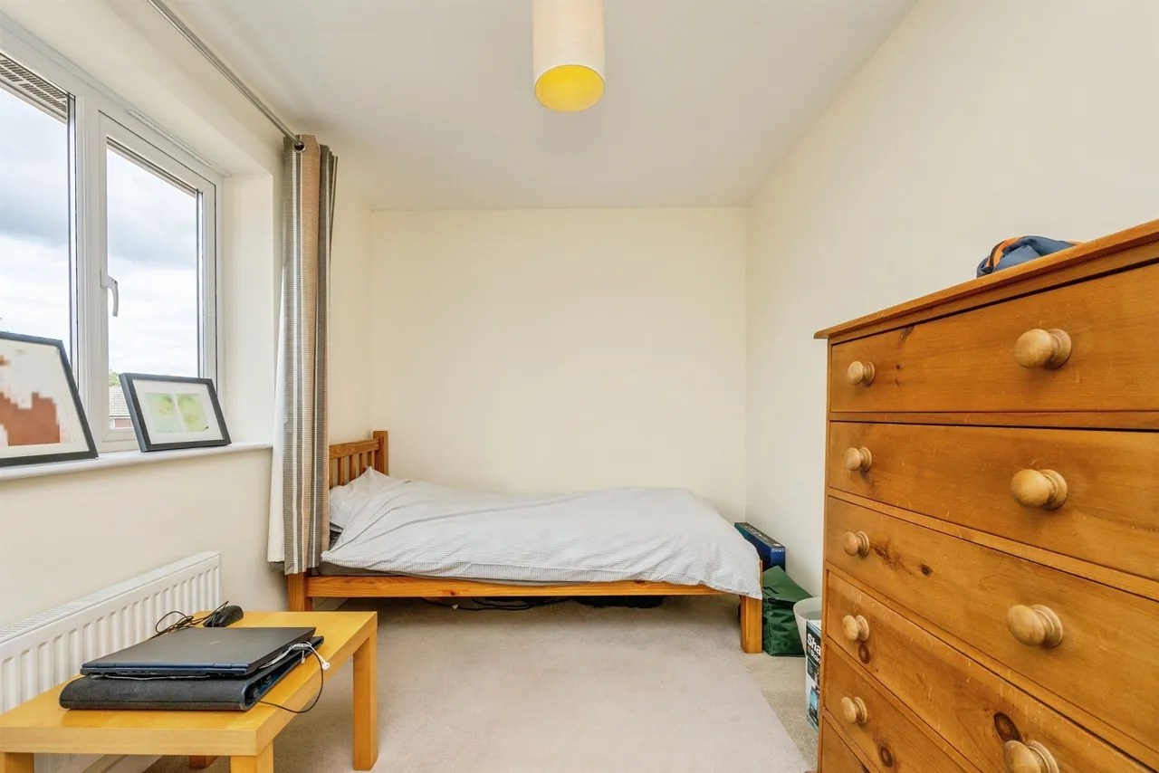 Almondsbury Close, Redditch, photo 8