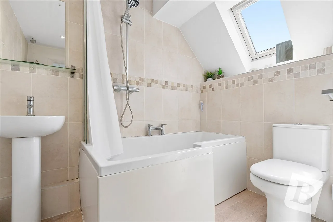 Sun Lane, Gravesend, Kent, DA12, photo 9