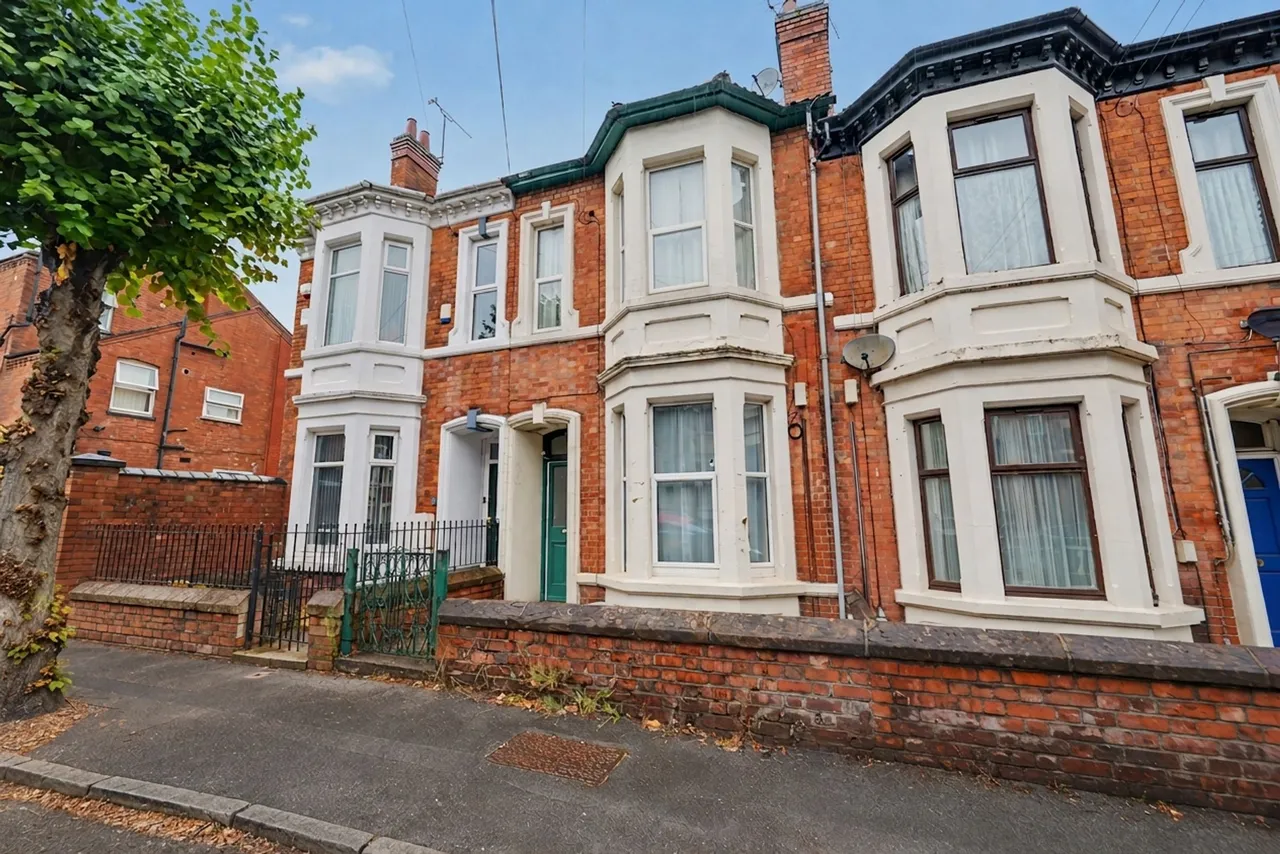 6 bed house for sale — Middleborough Road, Coventry, CV1