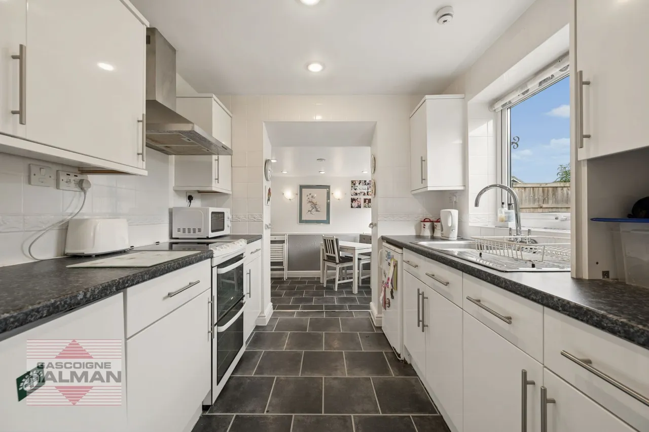 Hallwood Road, Wilmslow, photo 3