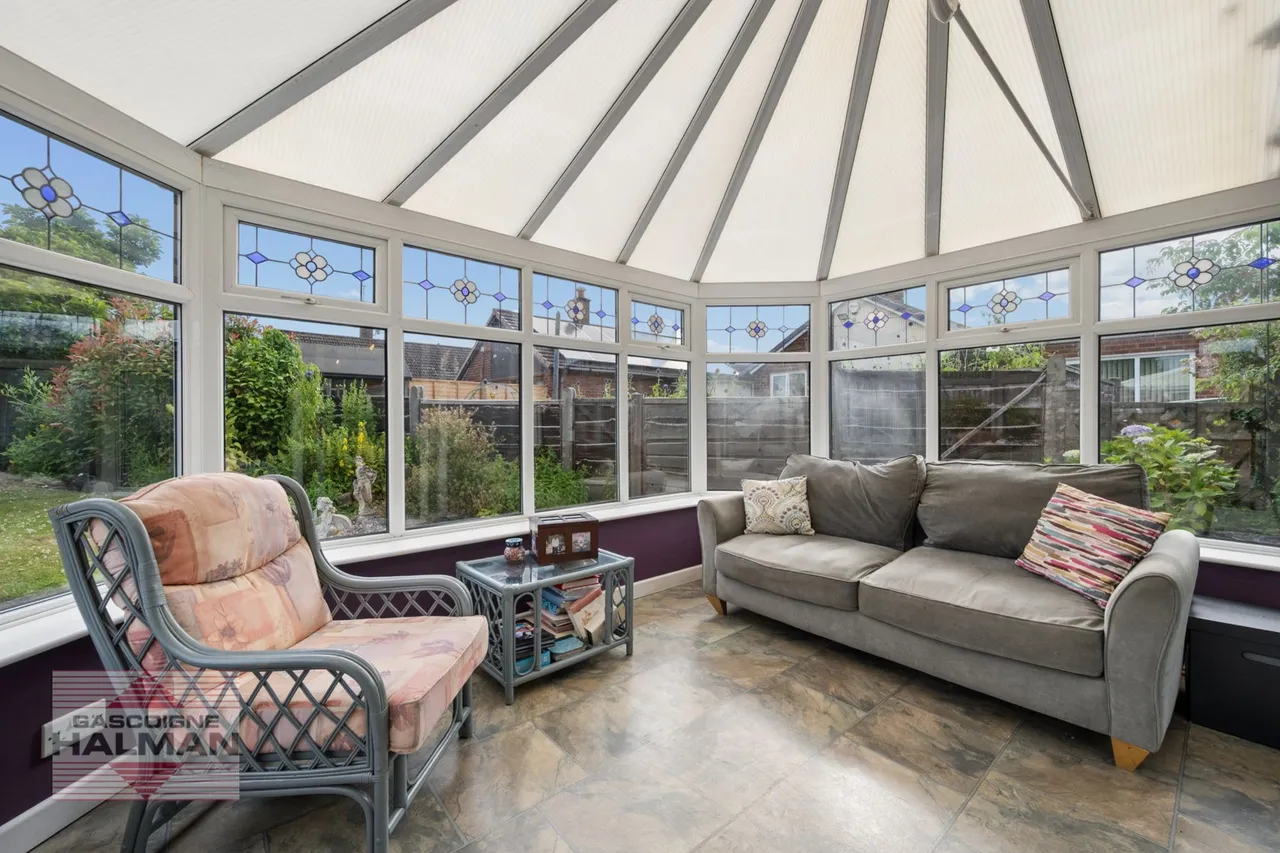 Hallwood Road, Wilmslow, photo 4