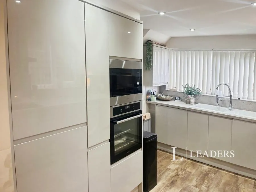 Alder Way, Shirebrook, NG20, photo 10