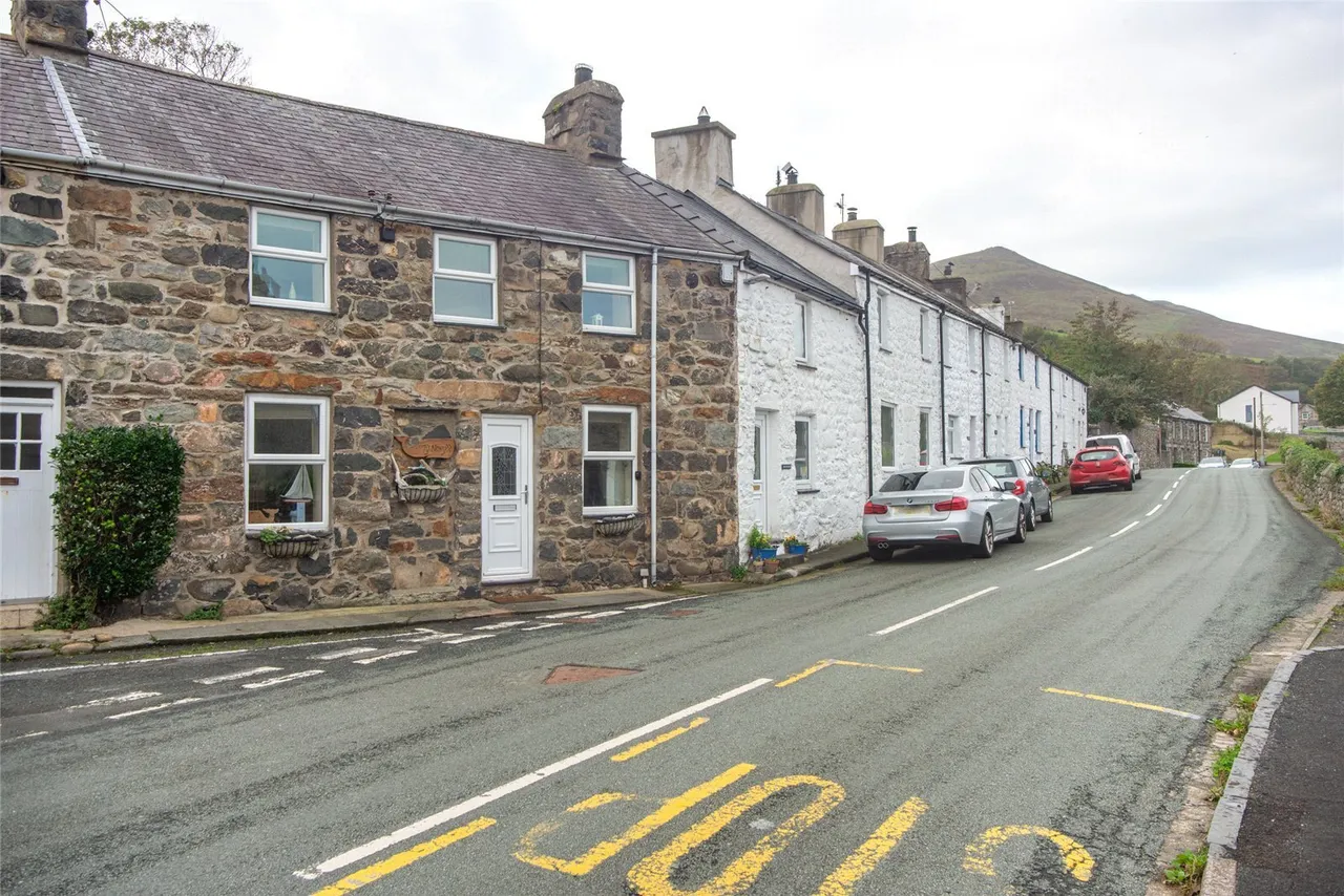 Clynnogfawr, Caernarfon, LL54, photo 21