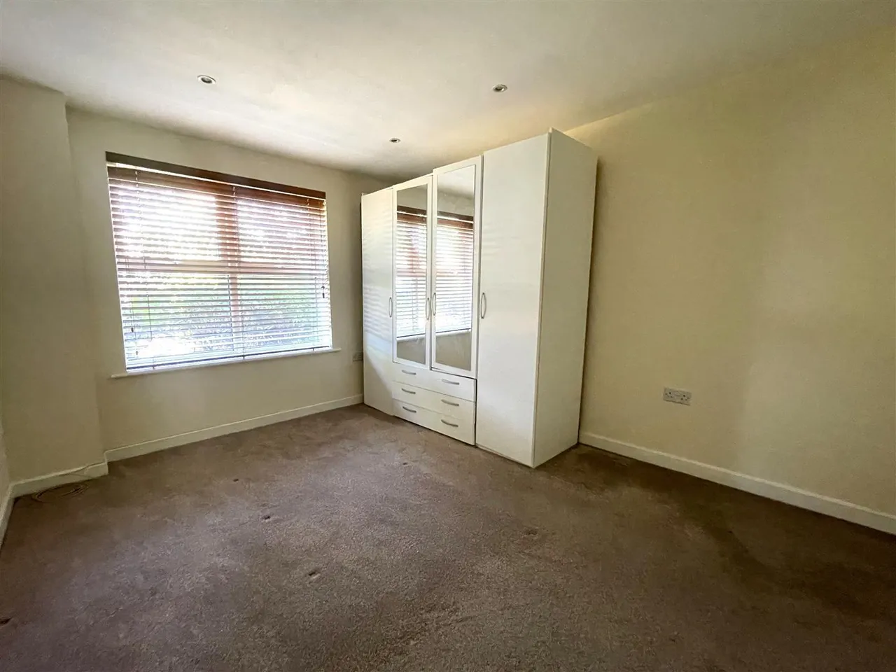 Pembroke Road, Ruislip, photo 4