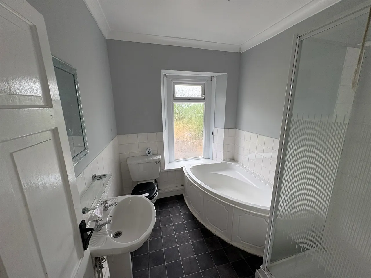 Vicarage Road, Swansea, SA6, photo 4