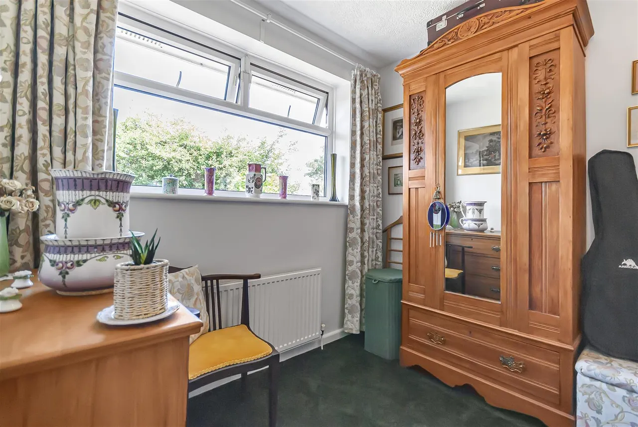 Raylees, Ramsbottom, Bury, BL0 9HW, photo 27