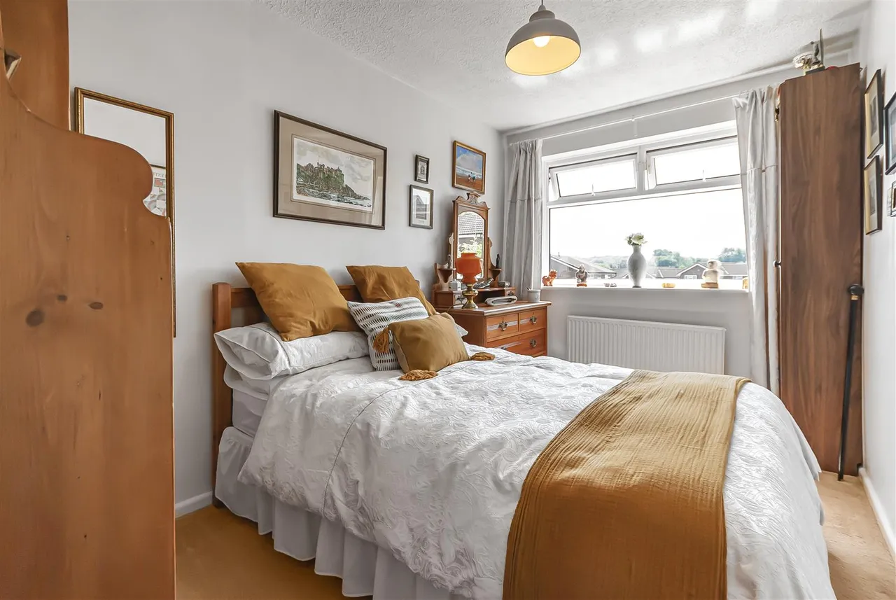 Raylees, Ramsbottom, Bury, BL0 9HW, photo 31