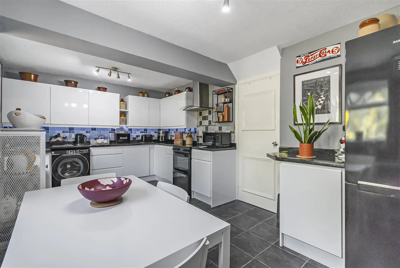 Raylees, Ramsbottom, Bury, BL0 9HW, photo 8