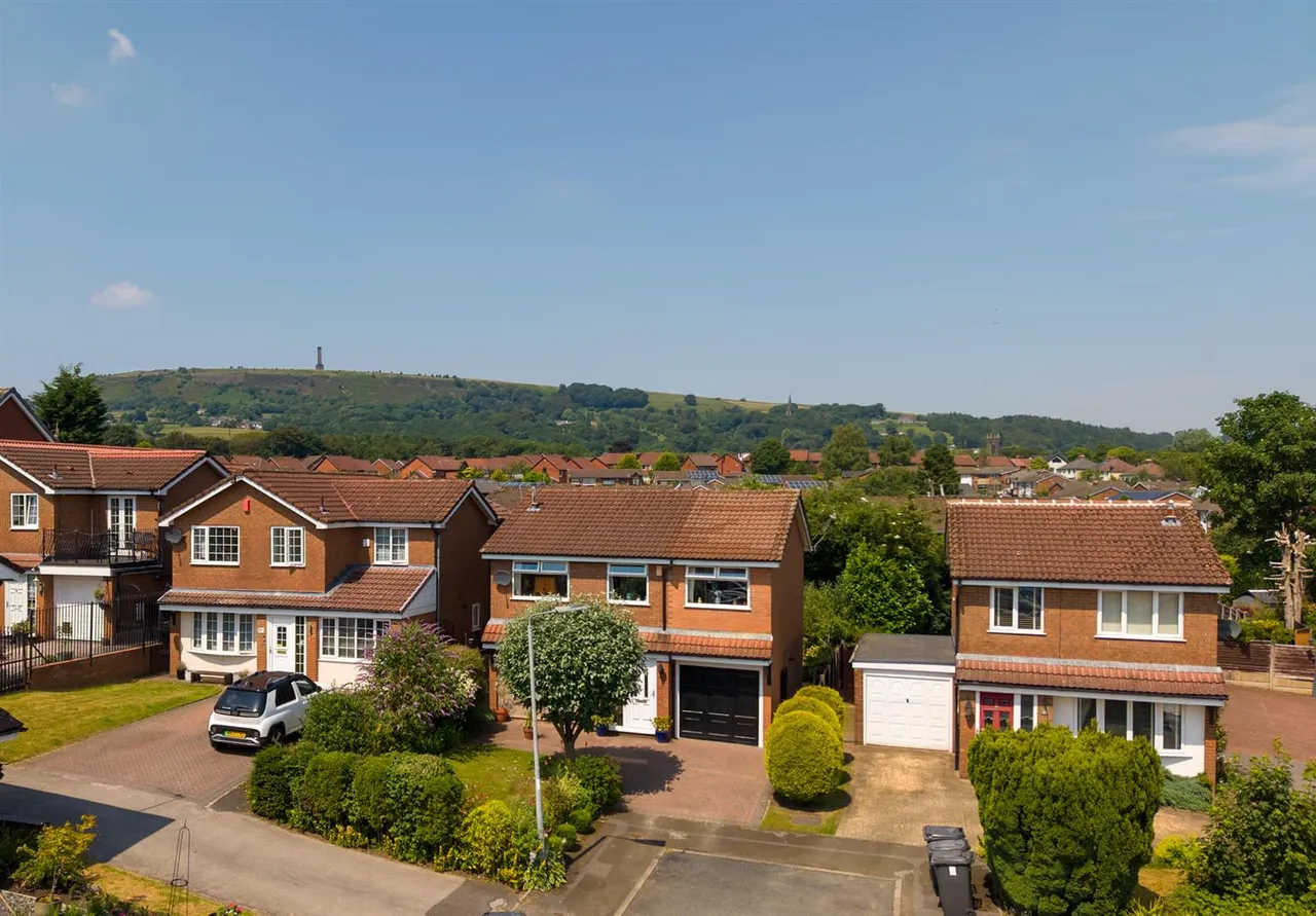 Raylees, Ramsbottom, Bury, BL0 9HW, photo 43