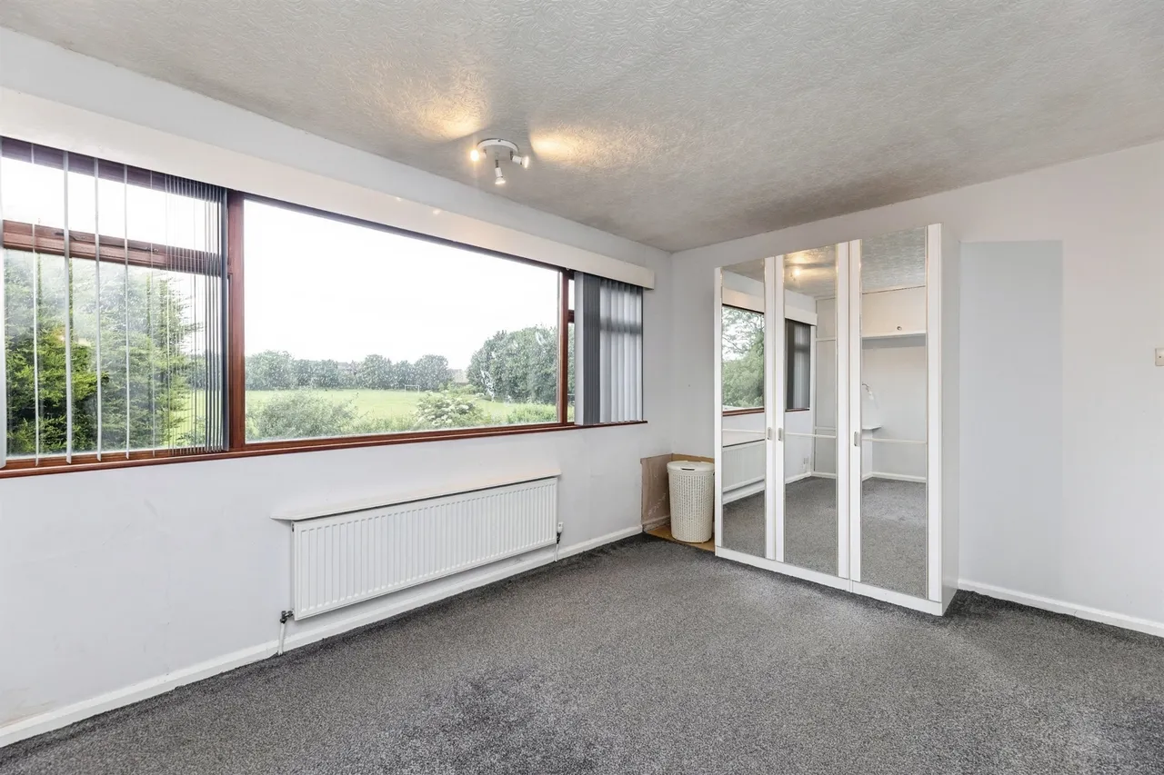 Hembrigg Gardens, Morley, Leeds, photo 9