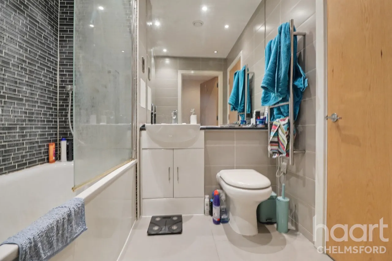 Burgess Springs, Chelmsford, CM1, photo 14