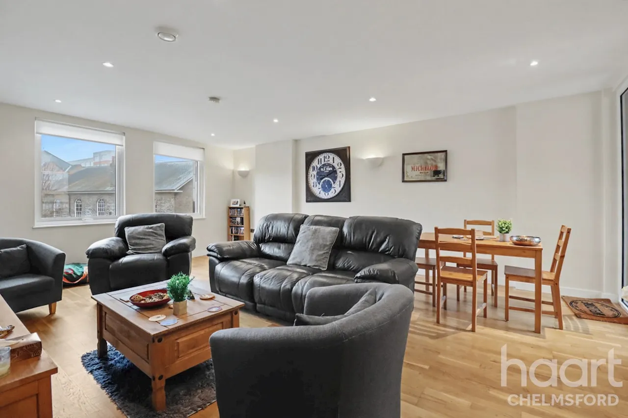 Burgess Springs, Chelmsford, CM1, photo 4