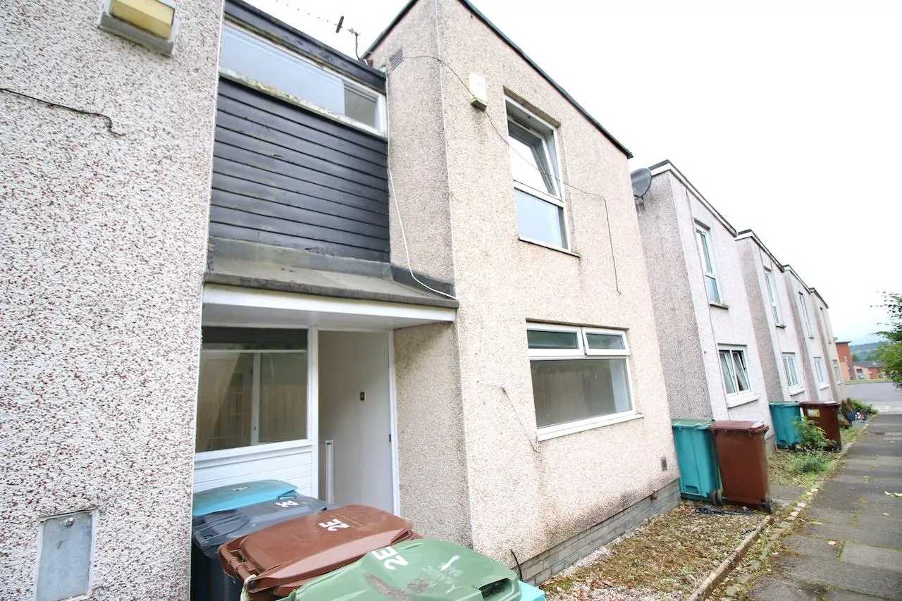 2 bed house for sale — Fleming Road, Cumbernauld, G67 1LG
