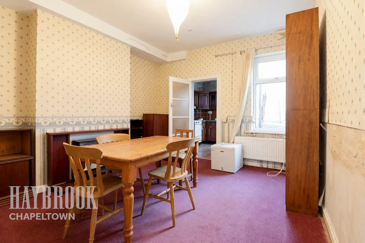 Firth Park Crescent, Sheffield, photo 5