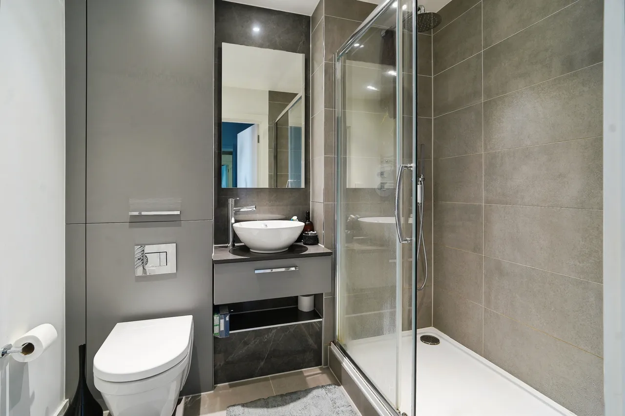 20 Armada Way, London, photo 10