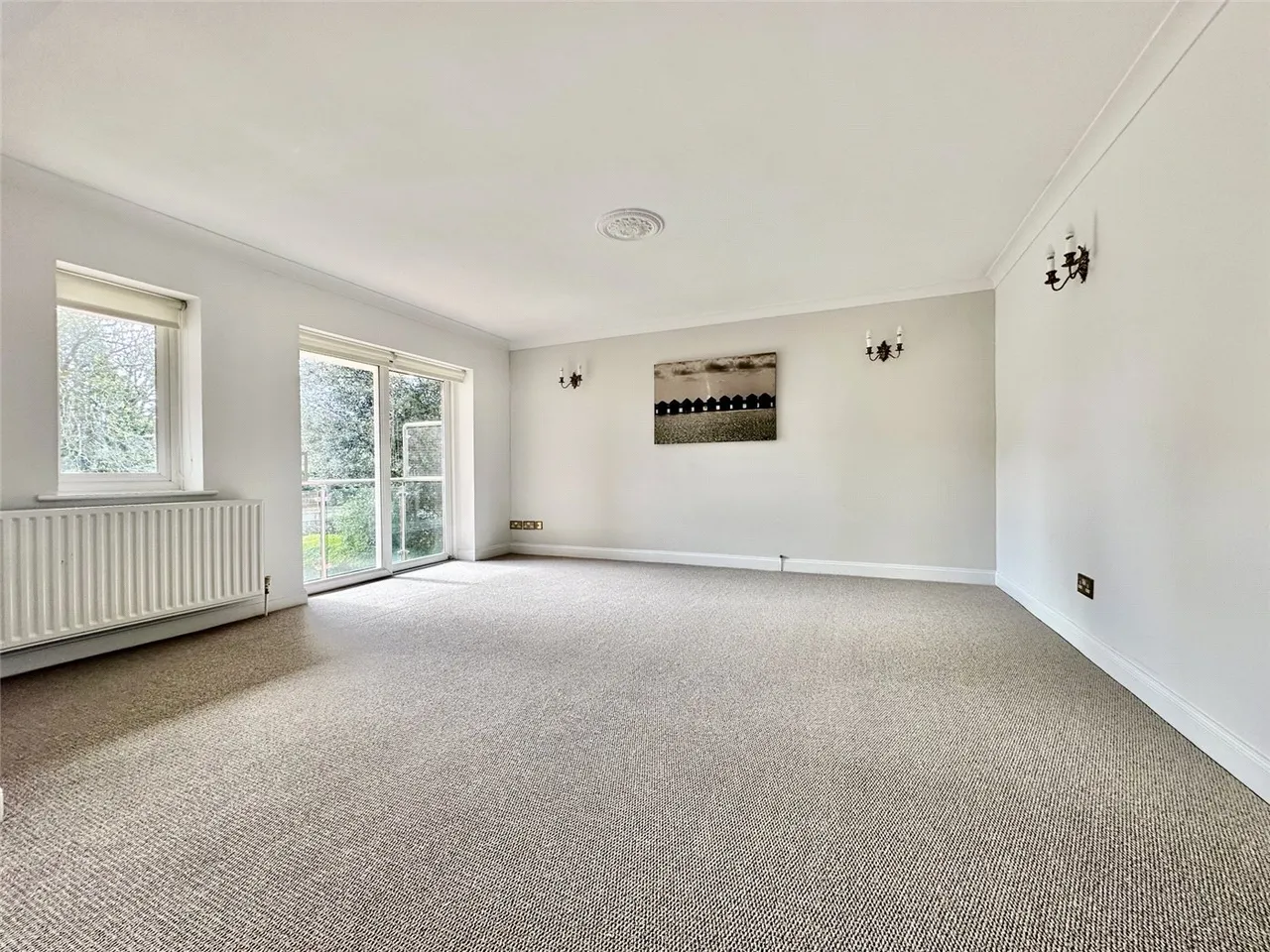 West Cliff Road, Bournemouth, Dorset, BH4, photo 2