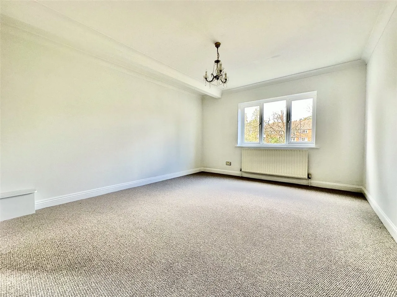 West Cliff Road, Bournemouth, Dorset, BH4, photo 4