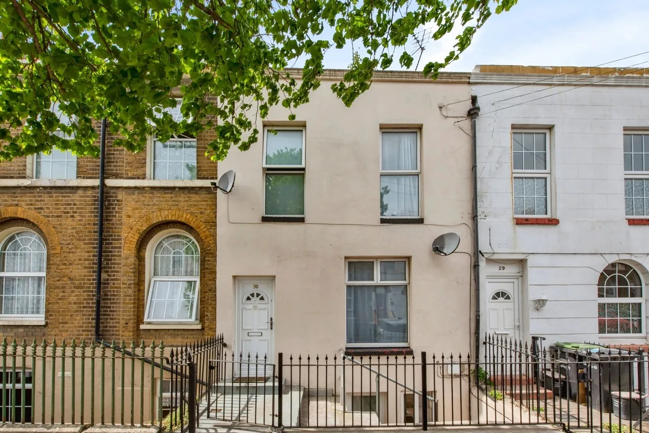 4 bed house for sale, Edwin Street, Gravesend, DA12
