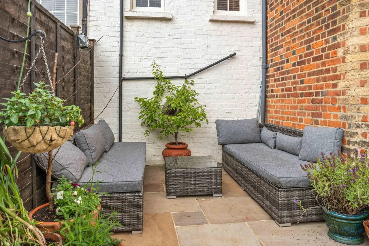 Union Terrace, Buntingford, photo 48