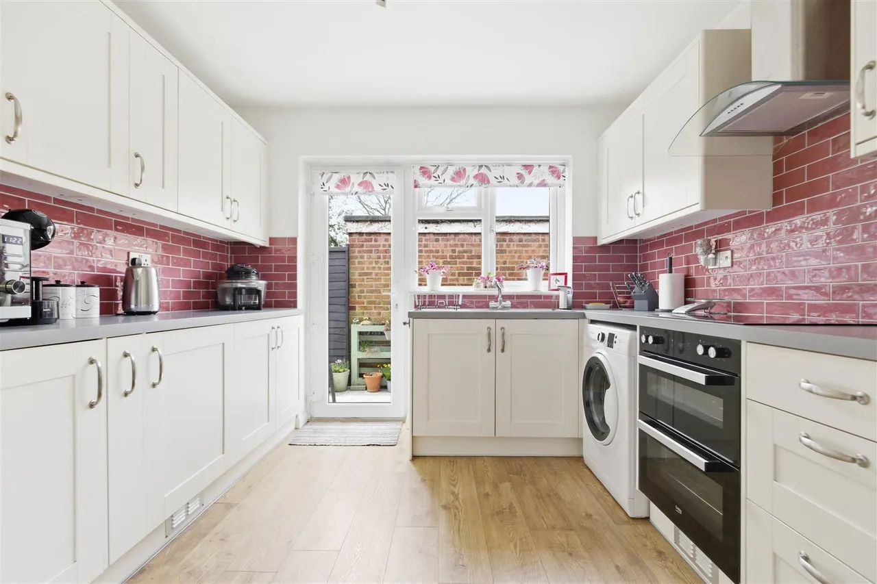 Woodfields, Stradbroke, IP21, photo 2