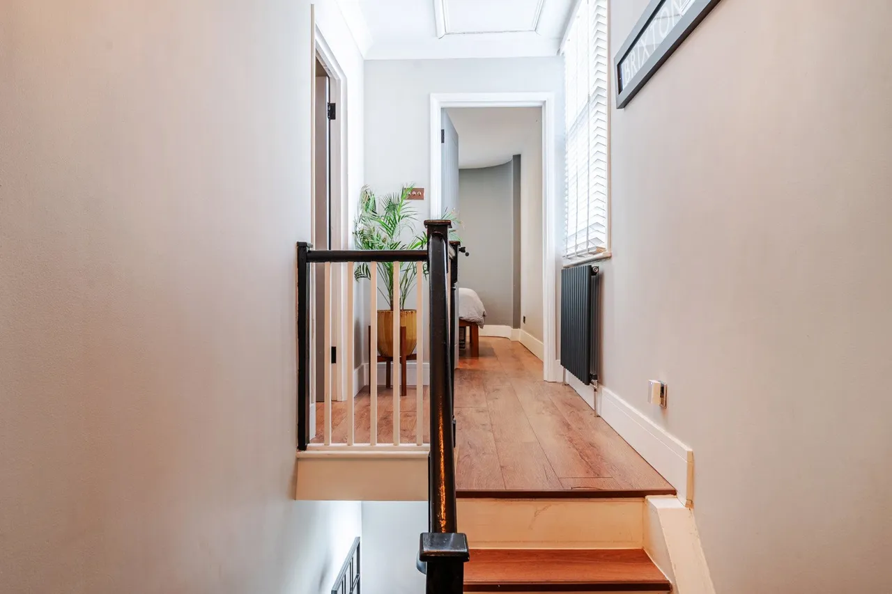 Vassall Road, SW9, photo 8