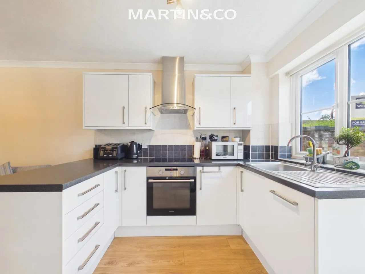 Coniston Way, Egham, photo 4