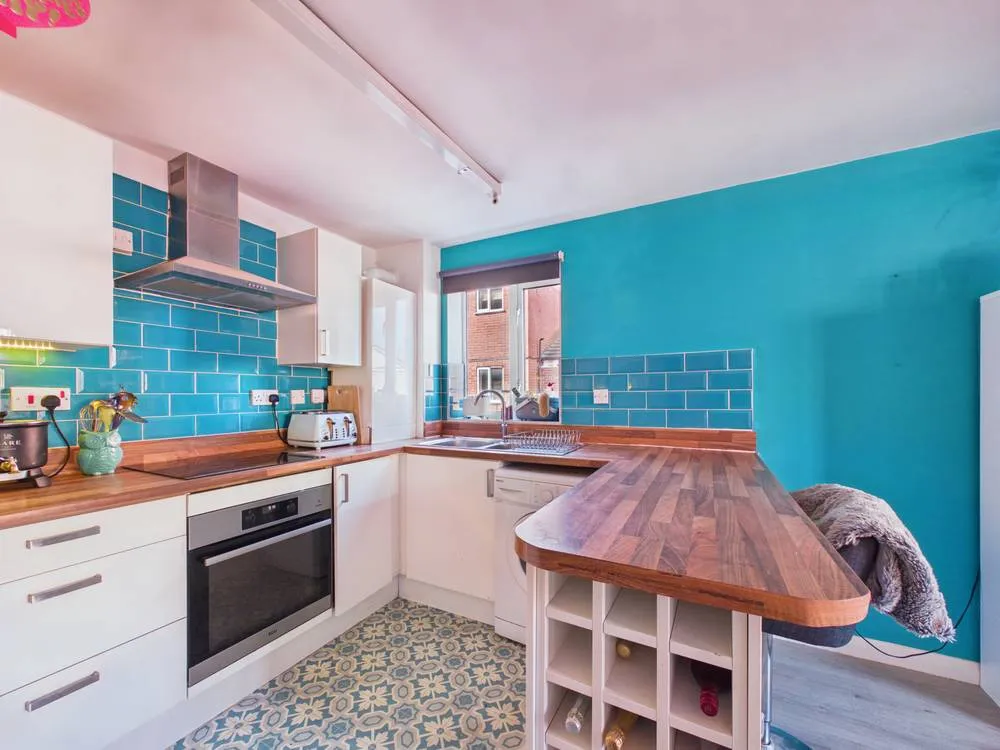 Flat 9, Stow Court Gloucester Road, Cheltenham, GL51 8ND, photo 5