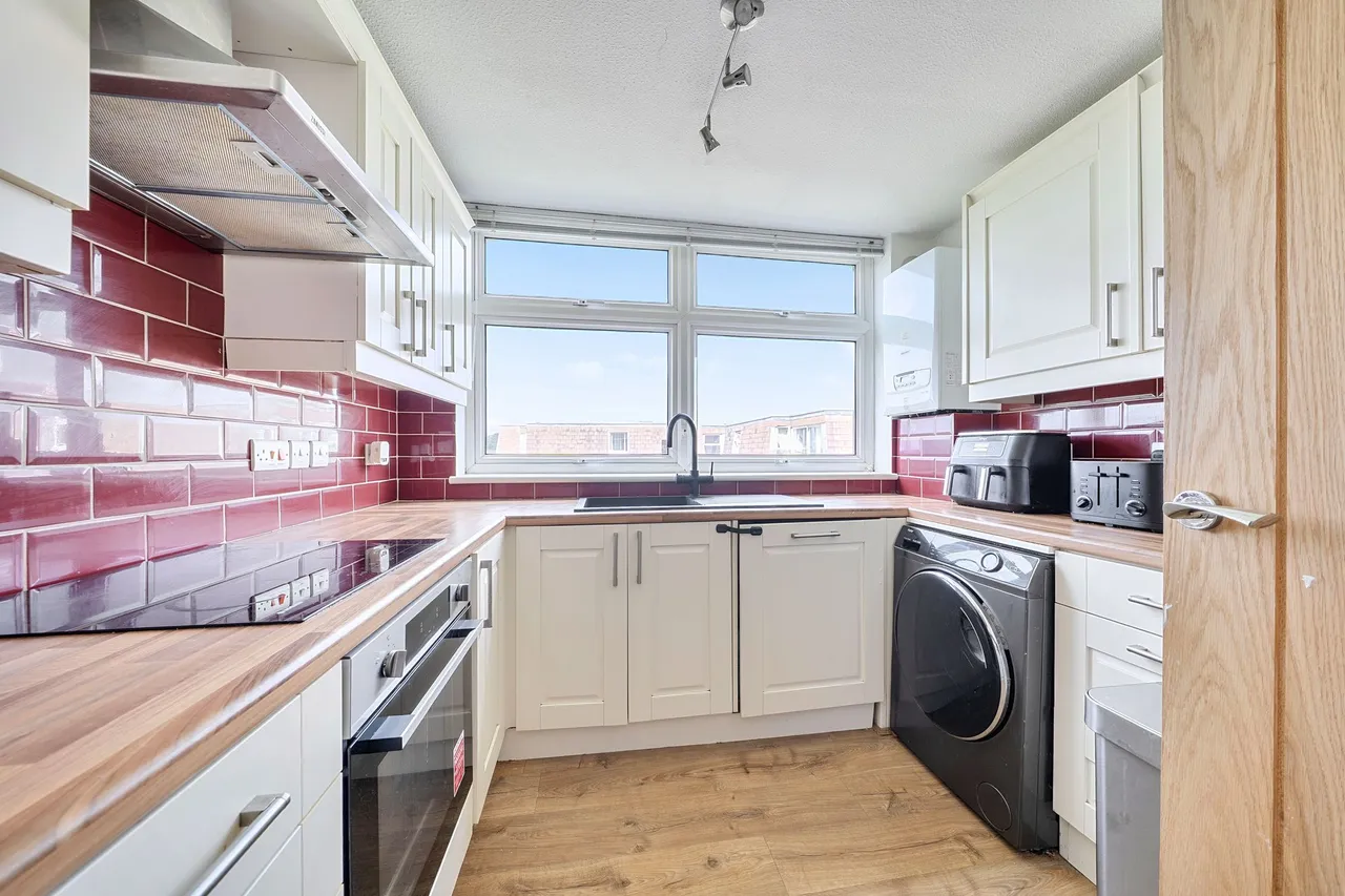 Station Road, Pulborough, RH20, photo 6
