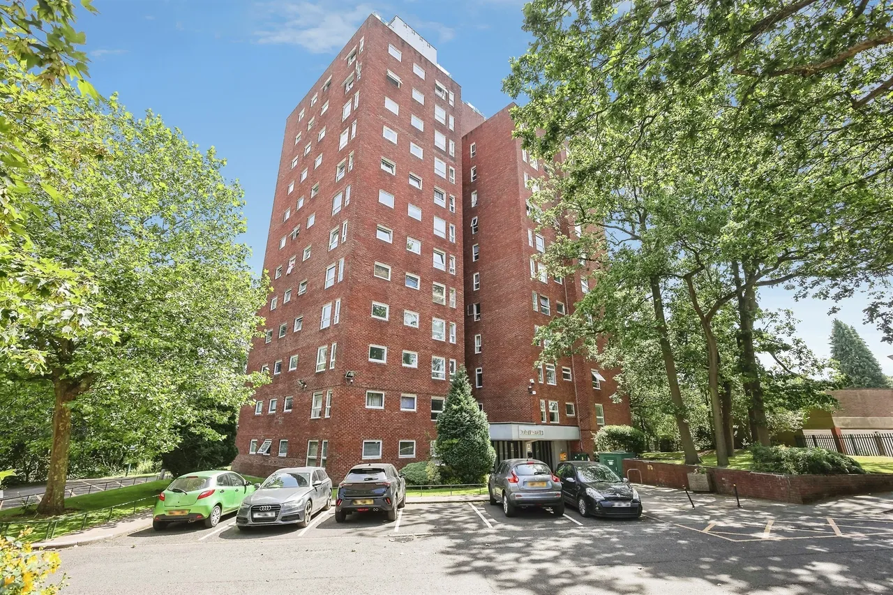 1 bed flat for sale, Wake Green Park, Birmingham, B13
