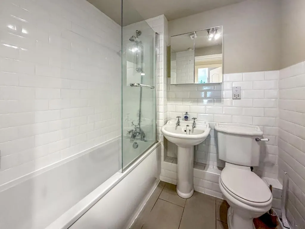 Ward Close, South Croydon, photo 10