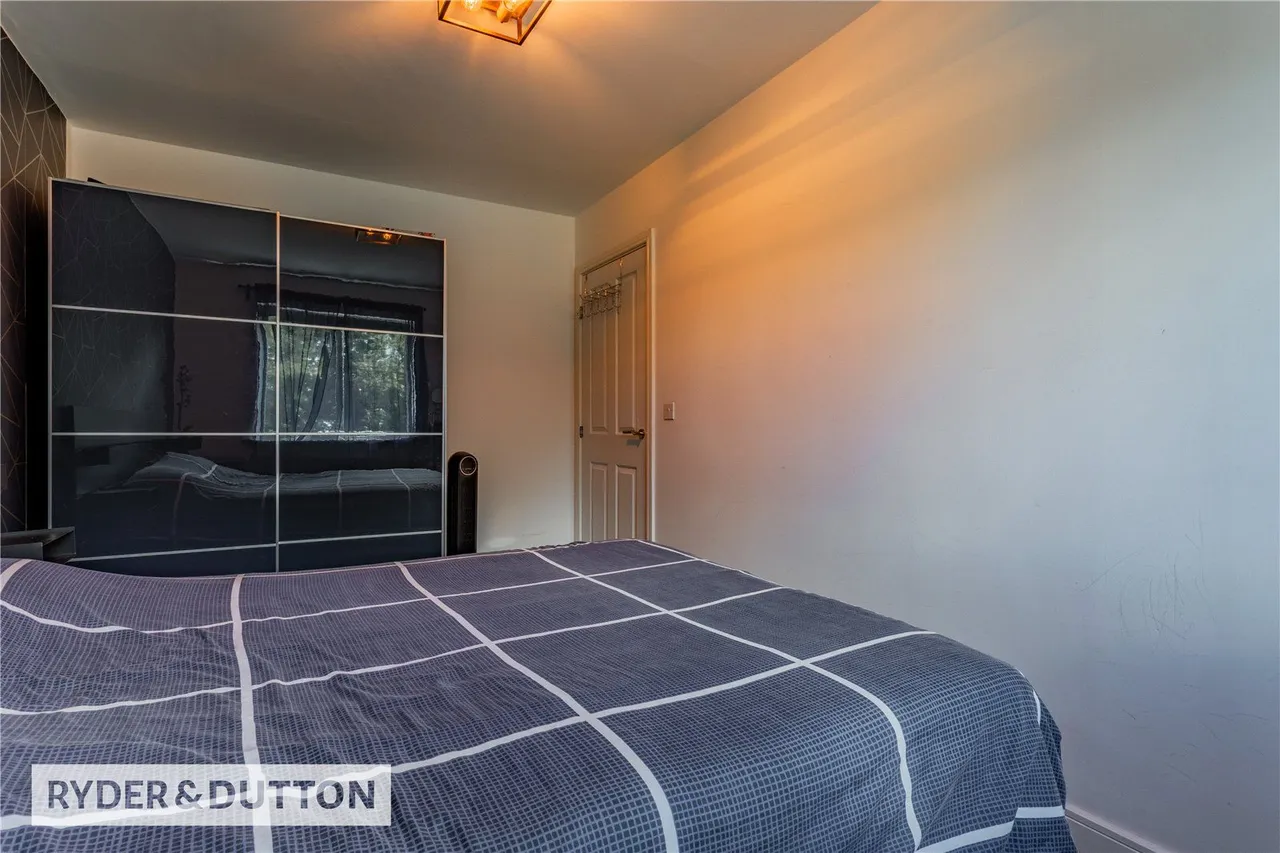Kersal Drive, Middleton, M24, photo 12