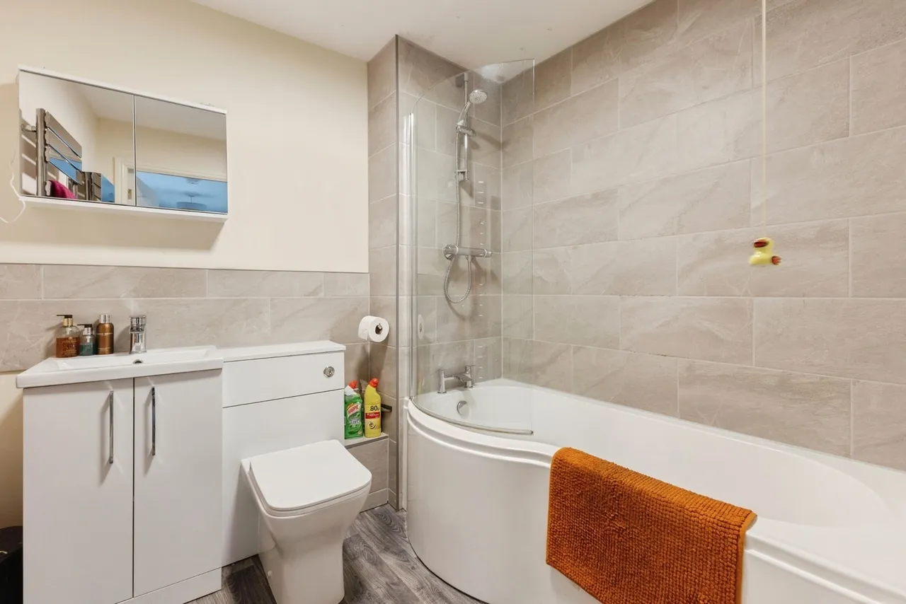 Holly Blue Road, Wymondham, Norfolk, NR18, photo 13