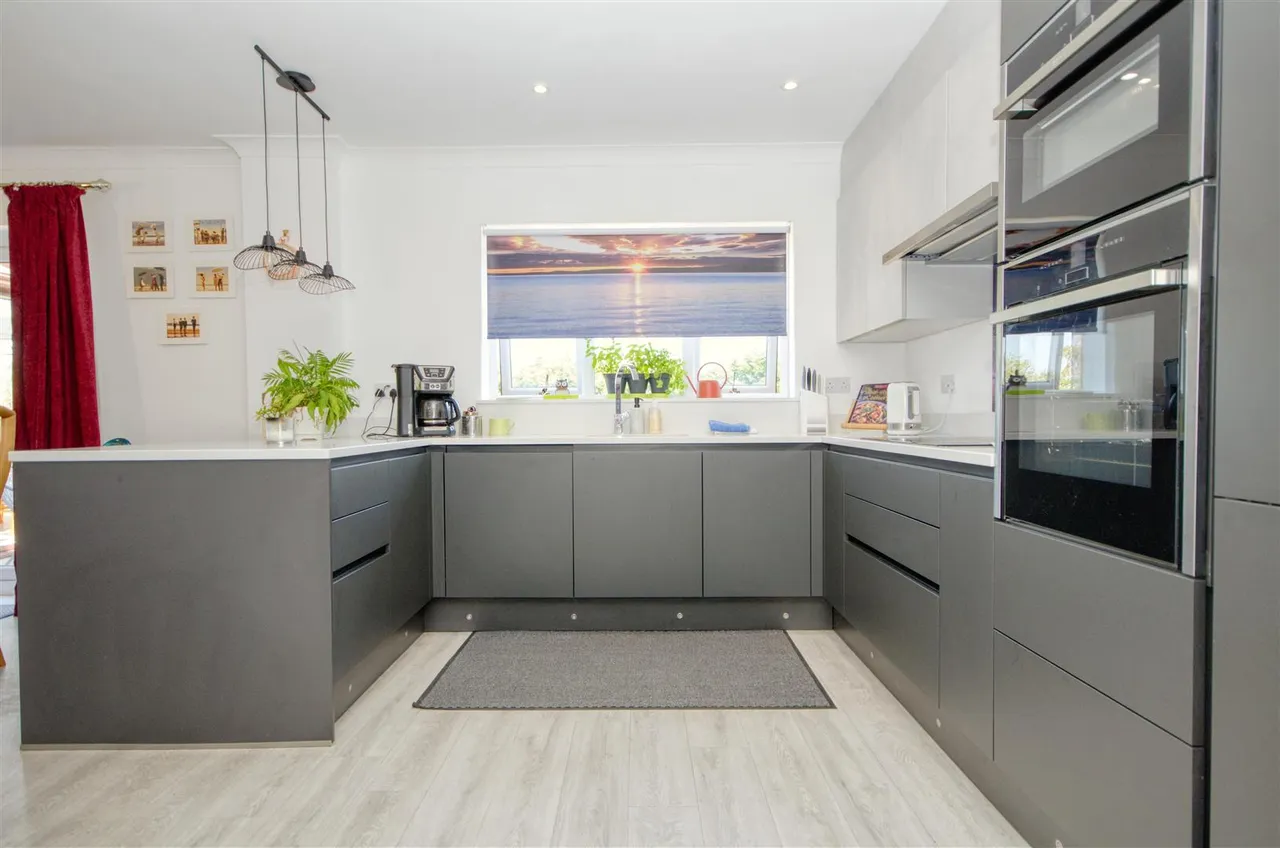 Kenilworth Gardens, West End, Southampton, SO30 3RE, photo 6