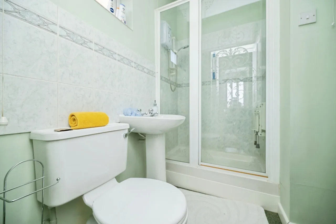 Windsor Road, Halesowen, B63, photo 6